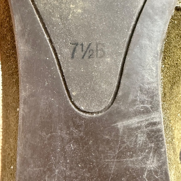 Talbots Women's Green Suede Slip-On Flat Tassel Size 7.5 Fall Holiday - Picture 10 of 10